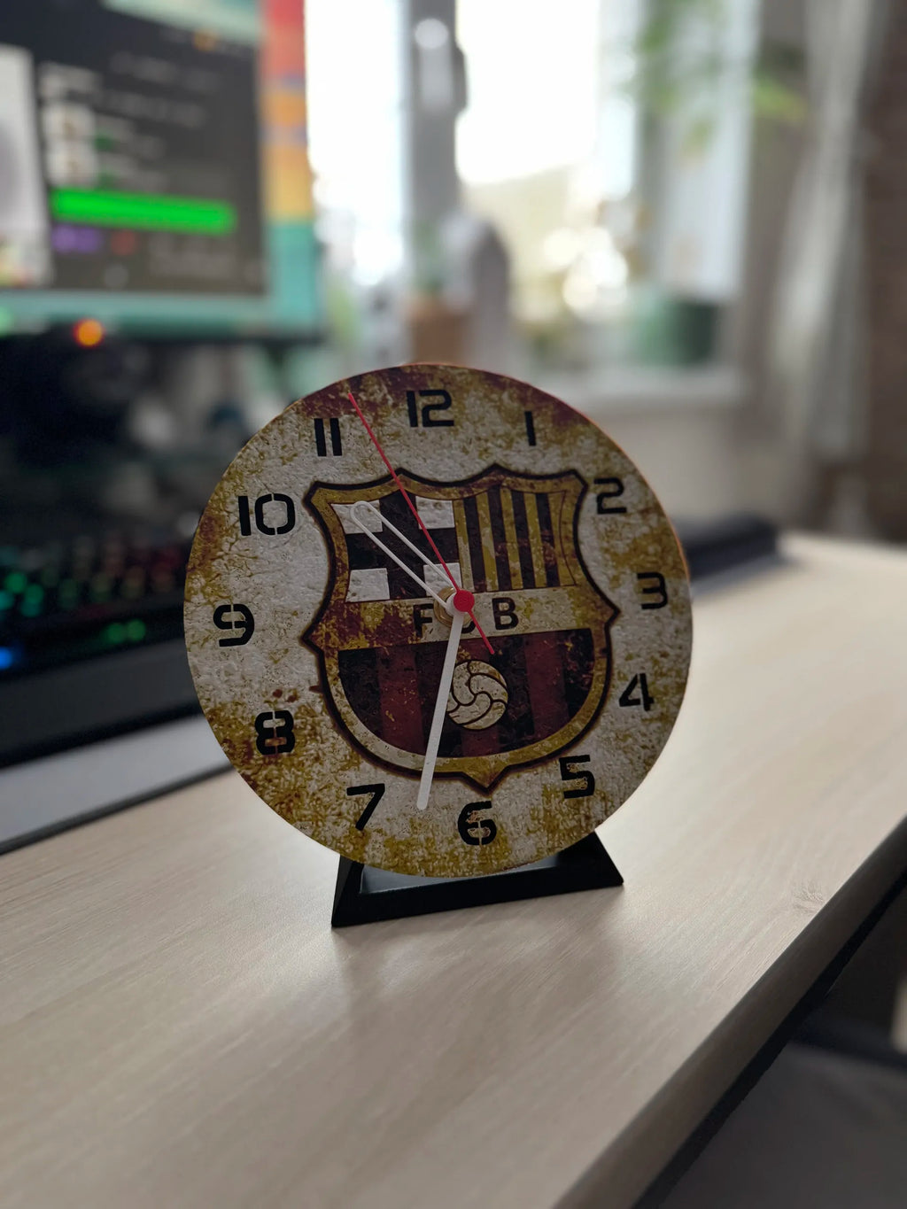 🕒 Ceas de perete/birou personalizat 3D cu echipa ta preferată – Alege clubul favorit!