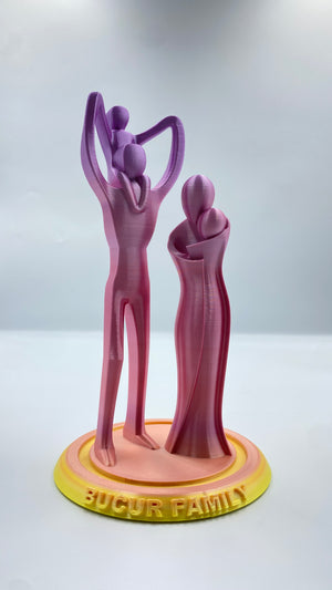 Statuetă 3D părinți și doi copii – amintire unică de familie