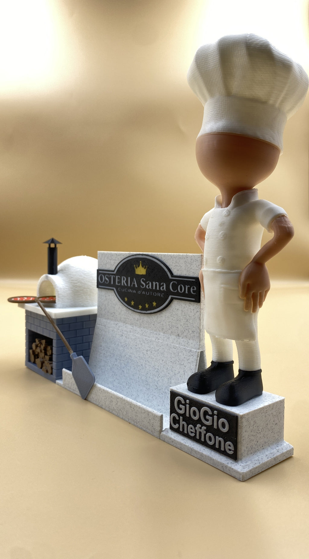 Stand PERSONALIZABIL LA CERERE pentru cărți de vizită/recenzii Google review,cod QR sau NFC +1,2 statueta figurina 3d – Design 3D unic pentru afacerea ta