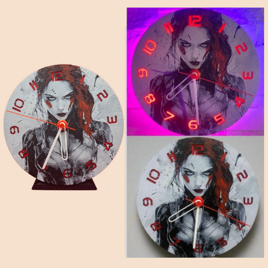Ceas de perete/birou decorativ Model Supereroină